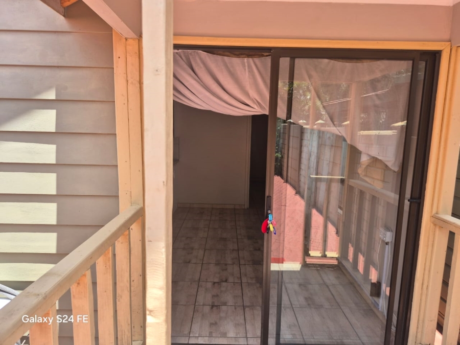 3 Bedroom Property for Sale in Geelhoutpark North West